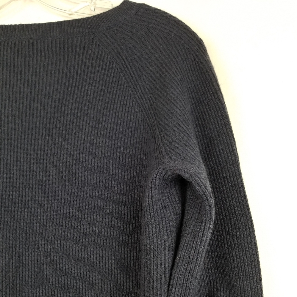 New Ann Taylor Navy Blue Wool Bow Tie Cuff Ribbed Sweater Size Small - Picture 8 of 11